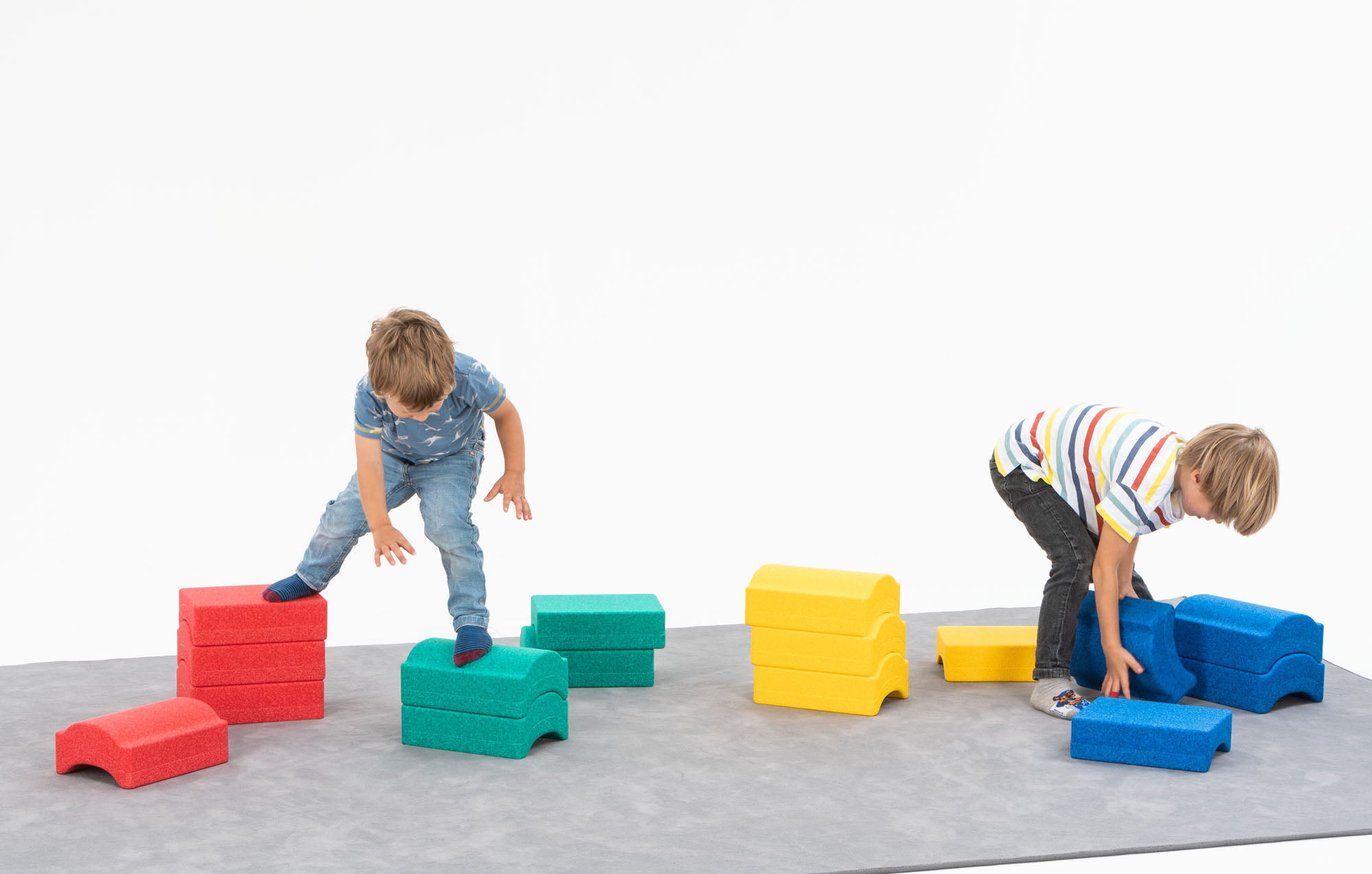 Das 4-Farben Paket - Premium Produkt Made in Germany mit 16 Spielsteinen