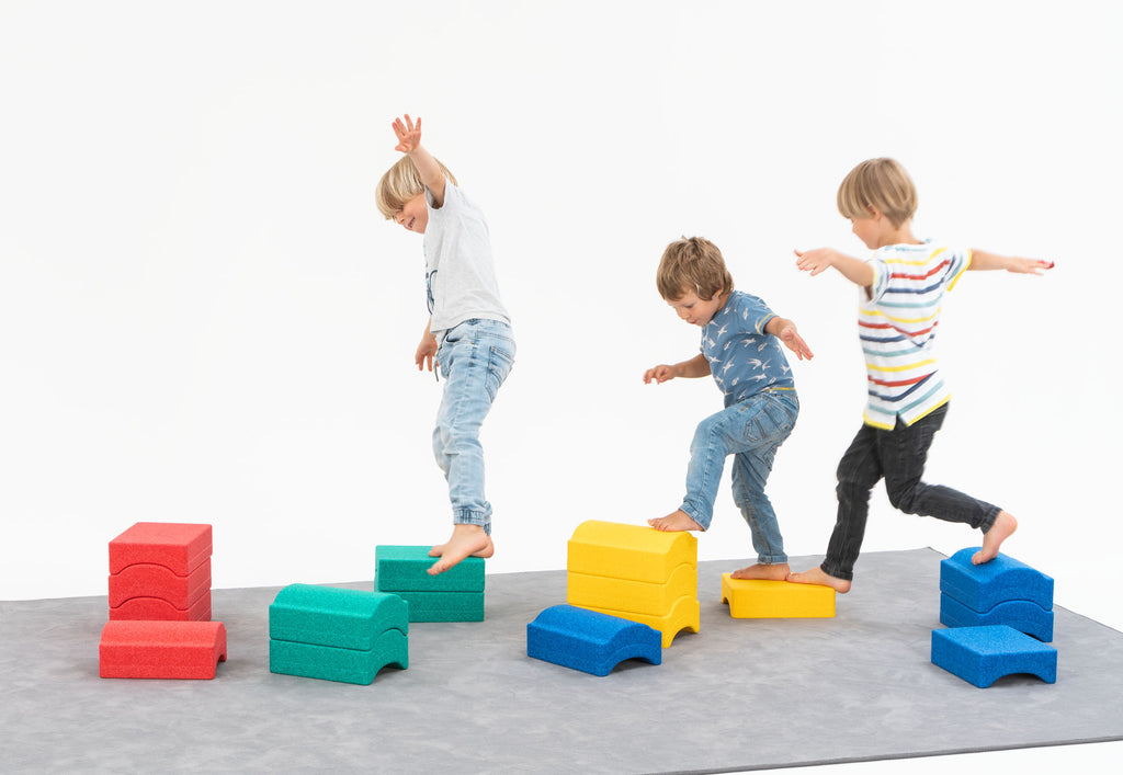 Das 4-Farben Paket - Premium Produkt Made in Germany mit 16 Spielsteinen