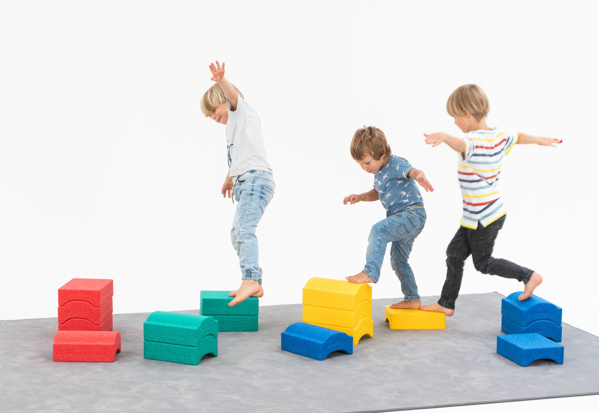 Das 4-Farben Paket - Premium Produkt Made in Germany mit 16 Spielsteinen